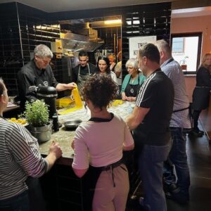 KOCHKURS MEDITERRANE KÜCHE MIT ADRIANO & NICO / 28. MÄRZ 2026